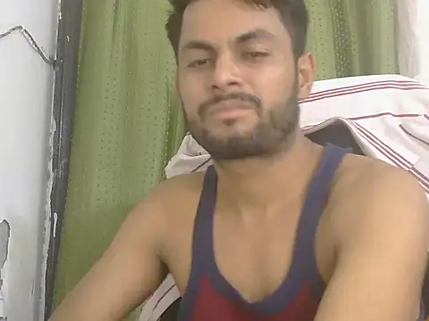ursdreamperson online show from August 4, 9:15 am