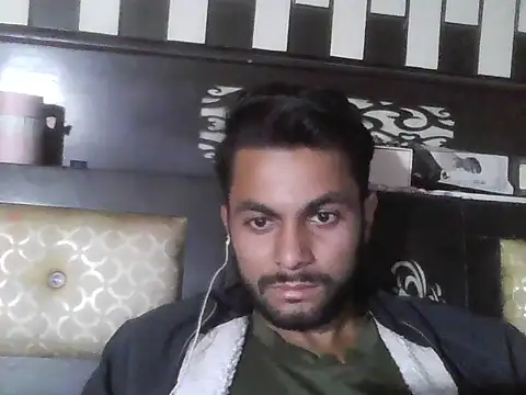 ursdreamperson online show from November 14, 3:45 pm