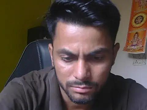 ursdreamperson online show from June 18, 9:14 am