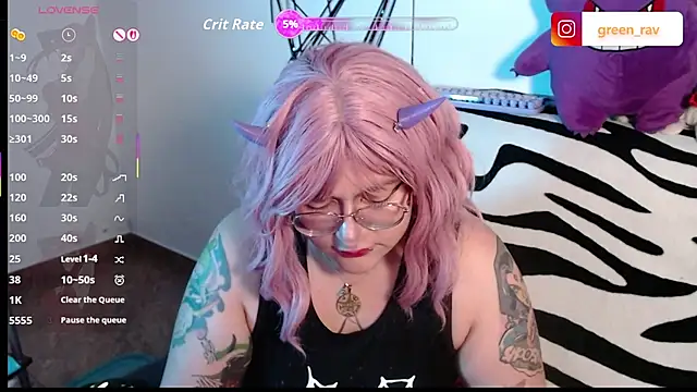 XxGreenGoodxX online show from March 11, 9:28 pm