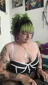 XxGreenGoodxX online show from April 30, 7:41 pm