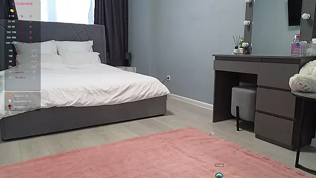 Snapshot of DariFlexy chatting on November 1, 7:23 am DariFlexy online show from November 1, 7:23 am