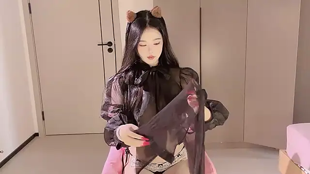 MM-feifei online show from March 16, 7:45 am