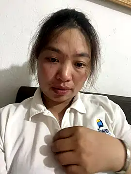 Snapshot of Nhung584 chatting on September 17, 12:47 pm Nhung584 online show from September 17, 12:47 pm