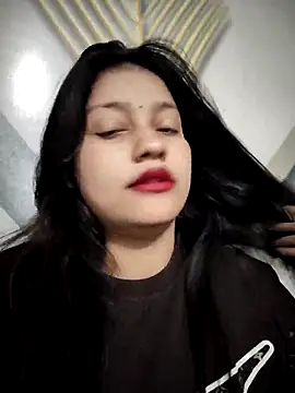 Dipali143143 online show from May 10, 1:18 am