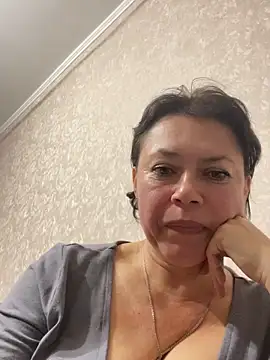 Kiravix online show from October 30, 6:20 pm