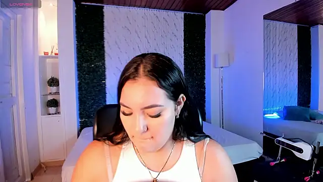 sofiacaramel online show from January 18, 12:12 pm