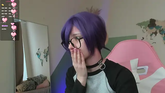 meomeee online show from April 29, 4:09 pm