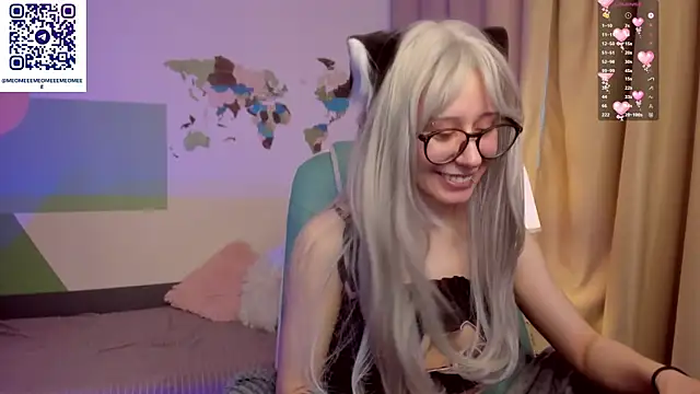 meomeee online show from April 25, 4:37 pm