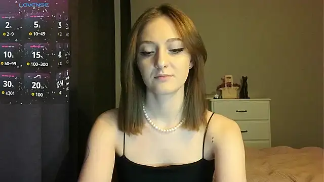 white liillyy online show from January 18, 12:07 am