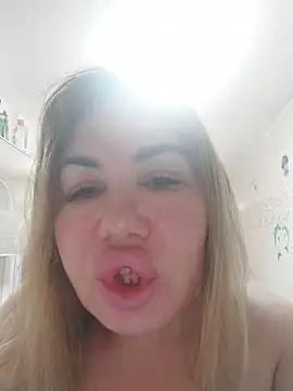 Alisasexxh online show from May 18, 9:15 am