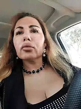 Alisasexxh online show from May 1, 7:55 am