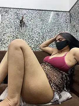 SashaPatel online show from June 21, 12:09 pm