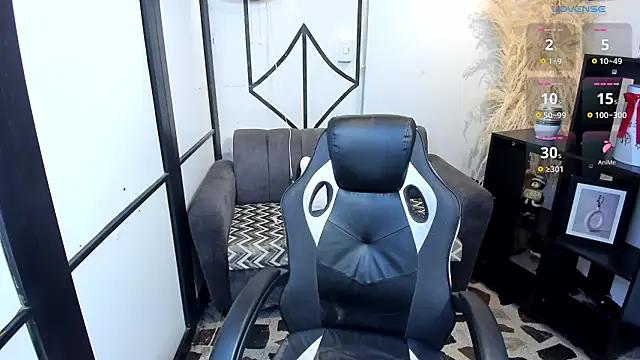 NahomiRichards  online show from March 8, 3:54 am