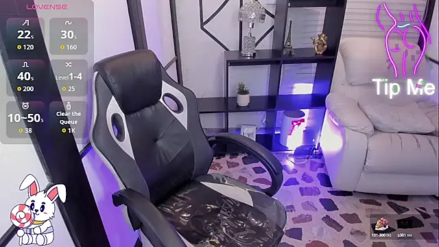 NahomiRichards  online show from September 13, 4:31 am