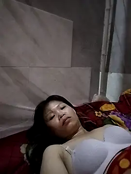 LinhNa999 online show from November 6, 2:12 pm