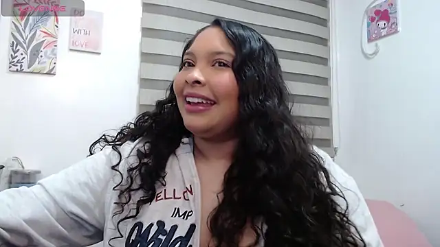 samanta-rosee online show from October 9, 9:13 am