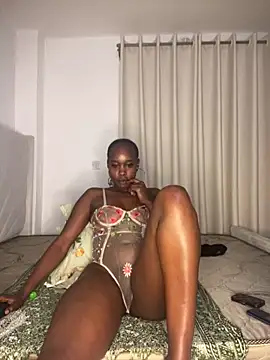 TinaFavourite online show from December 22, 9:51 pm