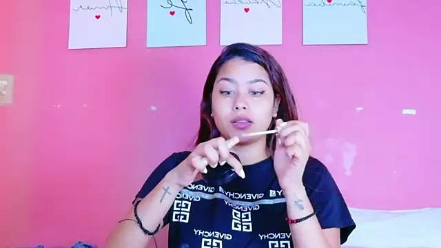 little beillis online show from November 27, 1:14 pm