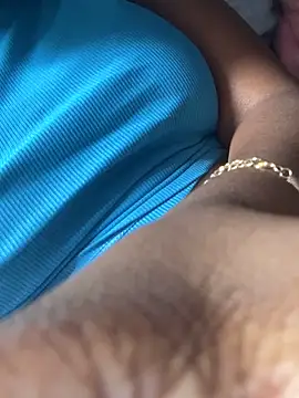 Snapshot of bybey18 chatting on September 23, 2:48 pm bybey18 online show from September 23, 2:48 pm