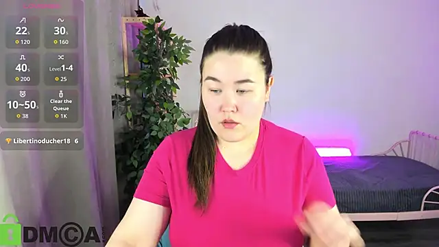 Tara Torres online show from December 16, 9:04 am