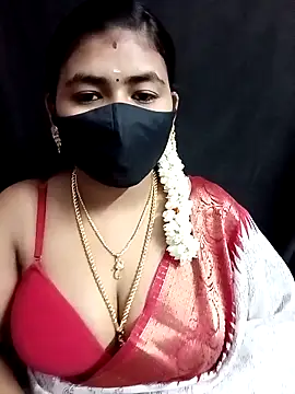 Snapshot of Tamil_Lotus chatting on September 15, 5:20 pm Tamil Lotus online show from September 15, 5:20 pm