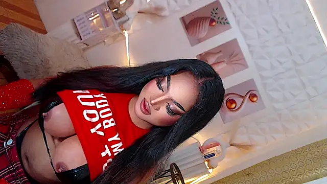 Lilly-lou online show from May 1, 5:54 am