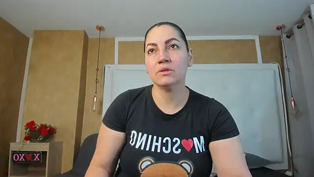 Heidy milf online show from July 4, 8:16 pm