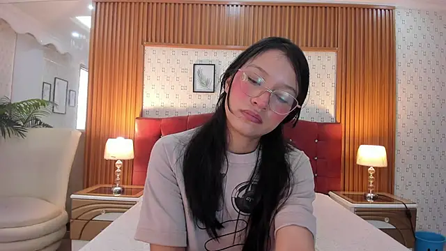 Snapshot of Sophie_Calloway chatting on September 20, 3:43 pm Sophie Calloway online show from September 20, 3:43 pm