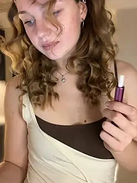 Emaline Fane online show from July 29, 6:19 pm