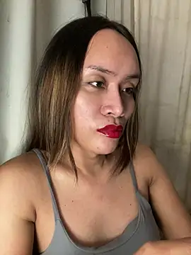 RomanticPearlTS online show from July 31, 3:18 am