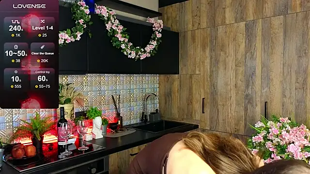 DebiHenks online show from April 27, 5:32 pm