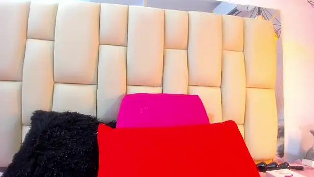 sweet amye online show from March 15, 9:17 pm