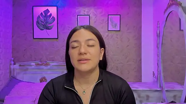 Dali collin online show from July 6, 3:03 pm