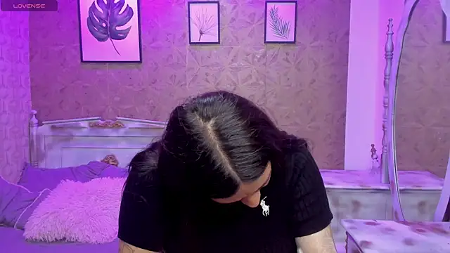Dali collin online show from June 23, 1:31 pm