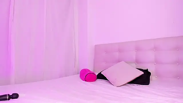 Miia-Rose online show from June 21, 3:32 am