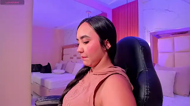 julieta rosee online show from July 27, 11:13 pm