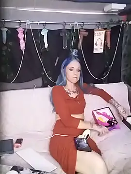 Purple2StayThnxx online show from July 5, 1:06 pm
