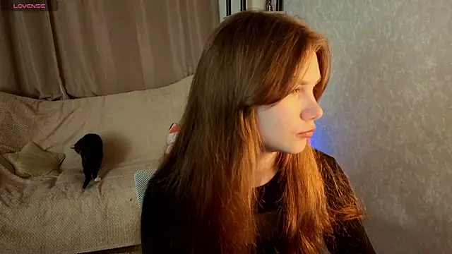 Snapshot of Nika_OMG chatting on September 9, 6:41 pm Nika OMG online show from September 9, 6:41 pm