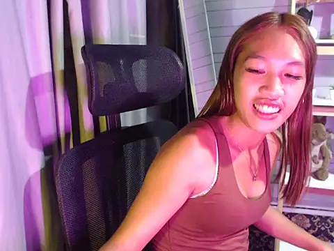 your wifey online show from January 11, 2:11 pm