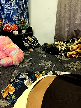 priya 26 online show from February 18, 4:11 am