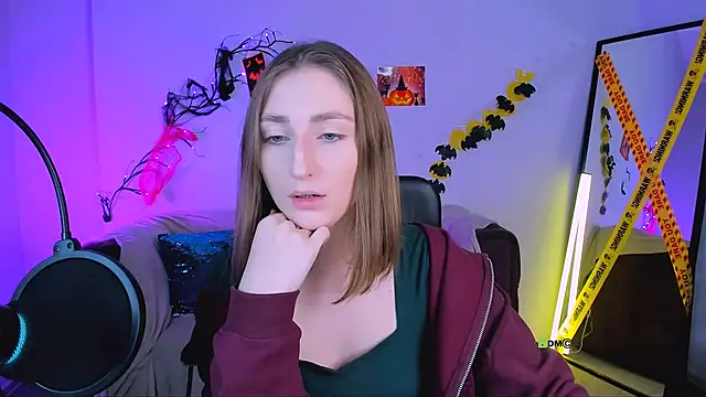 eva smiith  online show from October 27, 6:42 am