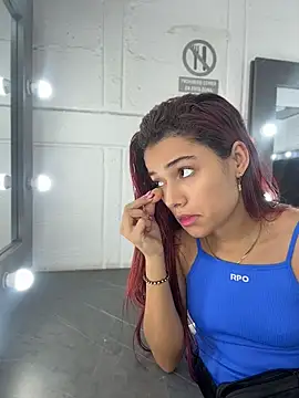 amber sparkle online show from July 12, 2:29 pm