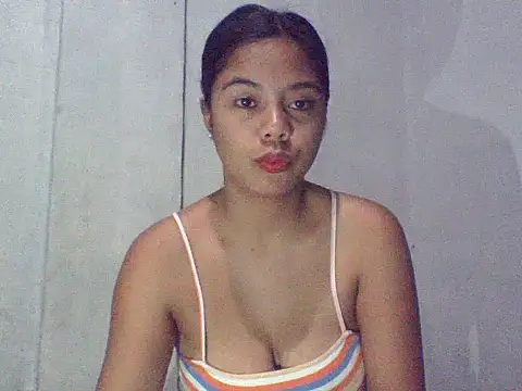 sweet heaven00 online show from January 7, 10:24 pm