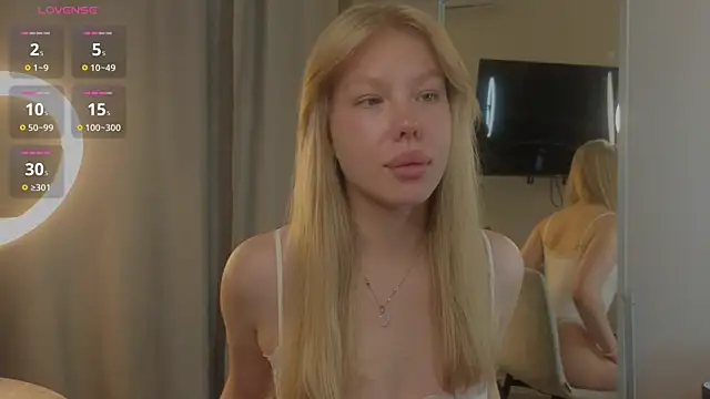 emilyshepar d online show from September 15, 2:09 am