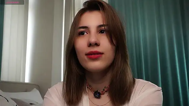 QueenieGitt online show from June 20, 2:26 am