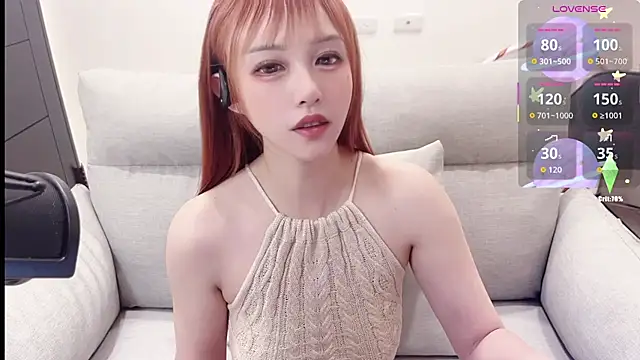 Yucheng  520 online show from October 9, 1:04 pm