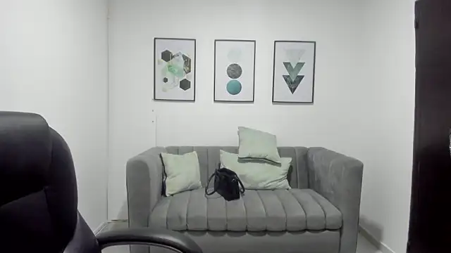 Snapshot of violettasweet__ chatting on September 26, 9:07 am violettasweet   online show from September 26, 9:07 am