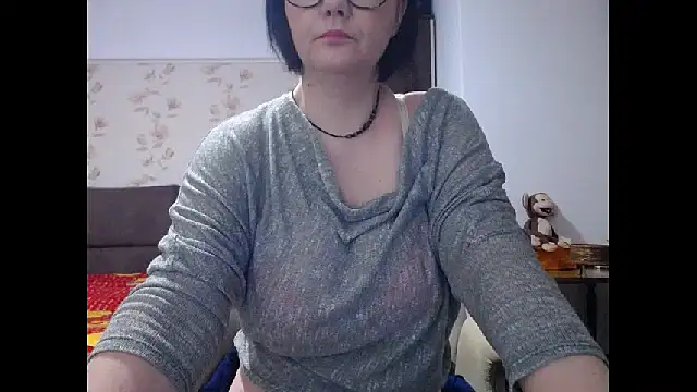 Mary x online show from May 2, 3:43 am