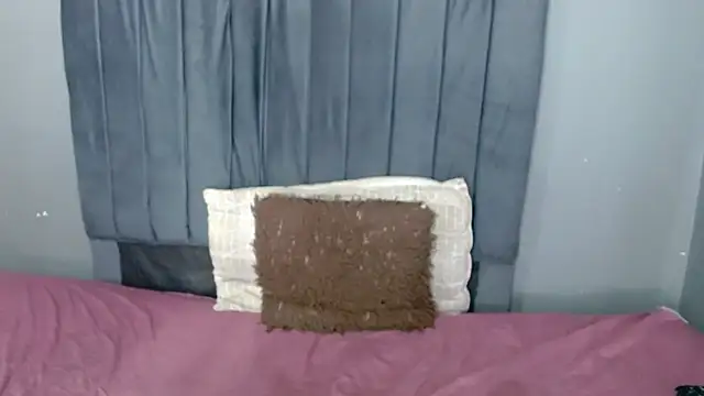 ChubbyBuddyxXx online show from March 9, 3:10 am